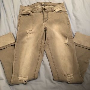 BOGO🌟 Gray Distressed Jeans